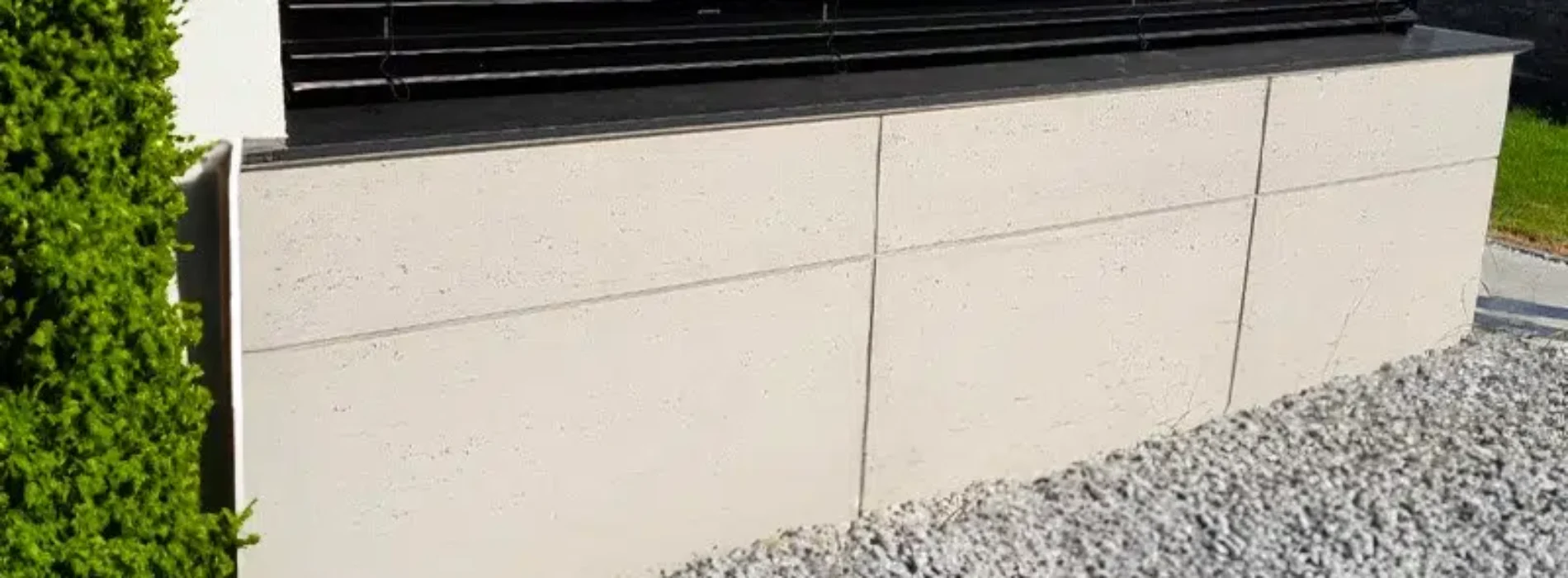 Płyta elewacyjna – dlaczego to nowoczesne rozwiązanie dla trwałych i estetycznych fasad?